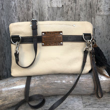Load image into Gallery viewer, Classic Leatehr Clutch with Buffalo Hide
