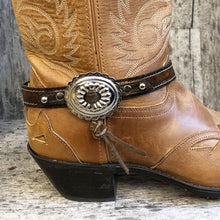 Load image into Gallery viewer, Traditional style concho on embossed leather boot bracelet
